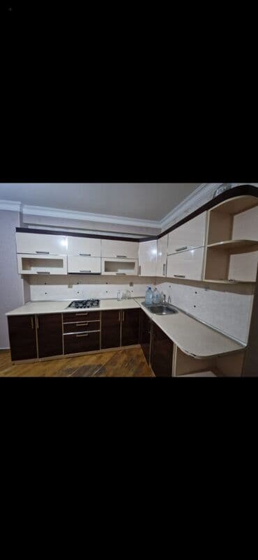 Mətbəx mebeli satılır 380₼. Yaxşı vəziyyətdədir. üzərində qaz,moyka və lalafo.az -da Mətbəx mebeli satılır 380₼. Yaxşı vəziyyətdədir. üzərində qaz,moyka və