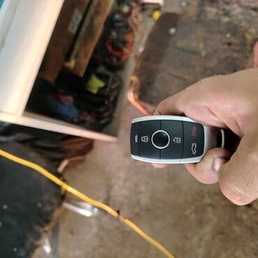 Mercedes-Benz smart açarsız idarəetmə pultu Xüsusiyyətlər: - 4 lalafo.az -da Mercedes-Benz smart açarsız idarəetmə pultu Xüsusiyyətlər: - 4