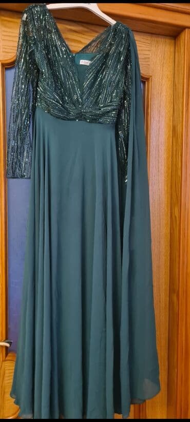 Zərif ziyafət/gecə libası – tünd yaşıl rəngdə, döş və qol hissəsində lalafo.az -da Zərif ziyafət/gecə libası – tünd yaşıl rəngdə, döş və qol hissəsində