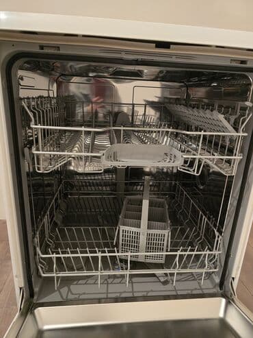 Qabyuyan maşın Bosch, Tam qabaritli (60 sm.), Ayrıca dayanan lalafo.az -da Qabyuyan maşın Bosch, Tam qabaritli (60 sm.), Ayrıca dayanan