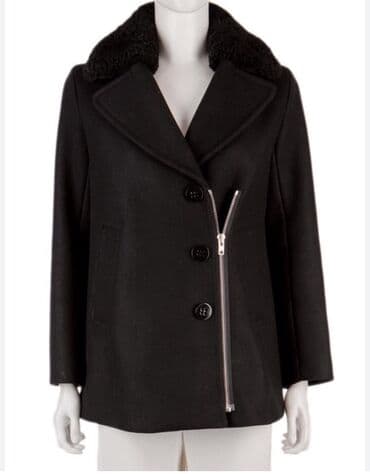 Qadınlar üçün qara palto Orginal fRansa Sandro markasi 38 razmer ideal lalafo.az -da Qadınlar üçün qara palto Orginal fRansa Sandro markasi 38 razmer ideal