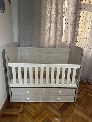 IrBeşik satilir Qiymet 70 man Baha alinib Usaq yatmayib yalniz lalafo.az -da IrBeşik satilir Qiymet 70 man Baha alinib Usaq yatmayib yalniz