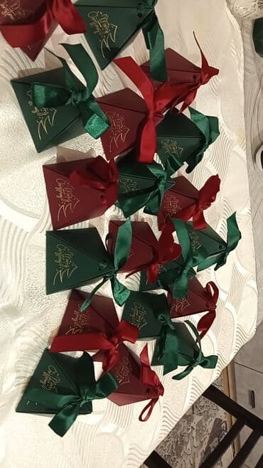 Yeni ilə özəl hədiyylər münasib qiymətə. daha ətraflı məlumat üçün lalafo.az -da Yeni ilə özəl hədiyylər münasib qiymətə. daha ətraflı məlumat üçün