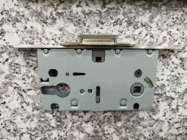 Furnitura və aksessuarlar: Daxili qapılar üçün mexaniki mortiz kilid - Gömülü (mortiz) tip: qapı lalafo.az -da — 1 Furnitura və aksessuarlar: Daxili qapılar üçün mexaniki mortiz kilid - Gömülü (mortiz) tip: qapı — 1