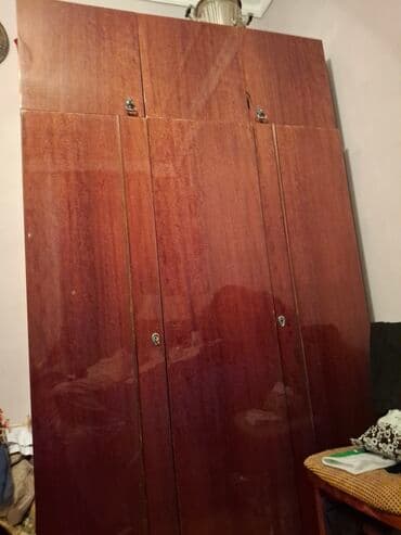 İşlənmiş, Açılan, 3 qapılı Düz dolab, Qarderob, paltar dolabı, Rusiya lalafo.az -da İşlənmiş, Açılan, 3 qapılı Düz dolab, Qarderob, paltar dolabı, Rusiya