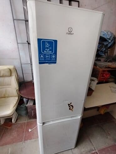 İşlənmiş 2 qapılı Indesit Soyuducu Satılır, rəng - Ağ lalafo.az -da İşlənmiş 2 qapılı Indesit Soyuducu Satılır, rəng - Ağ