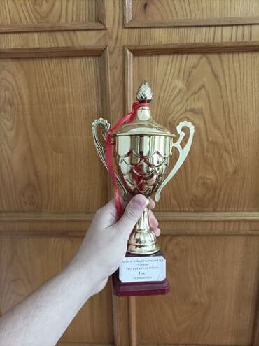 Qızılı kubok – “İntellektual Oyunu, I yer” yazılı - Material: metalik lalafo.az -da Qızılı kubok – “İntellektual Oyunu, I yer” yazılı - Material: metalik