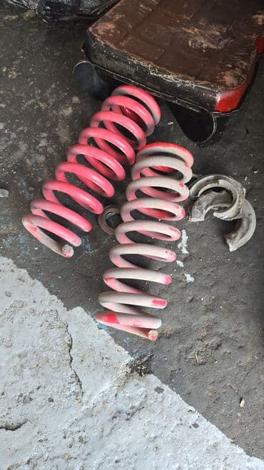 Avtomobil üçün arxa spiral yaylar dəsti original zavod - Rəng lalafo.az -da Avtomobil üçün arxa spiral yaylar dəsti original zavod - Rəng