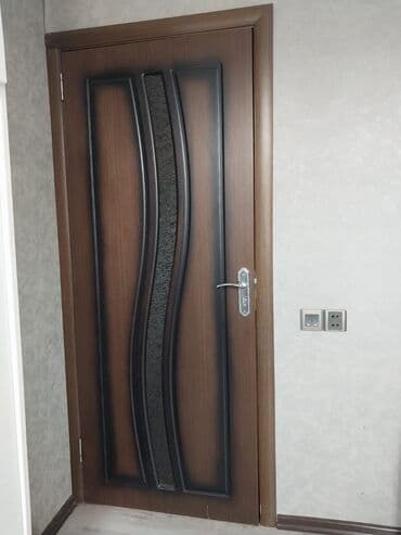 İşlənmiş Otaq qapısı Çərçivə ilə, Zəmanətsiz, Ünvandan götürmə lalafo.az -da İşlənmiş Otaq qapısı Çərçivə ilə, Zəmanətsiz, Ünvandan götürmə