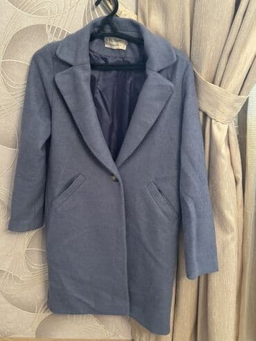 Palto 36 razmer. Çox qalın deyil. Amma oversize qalır. 17 azn lalafo.az -da Palto 36 razmer. Çox qalın deyil. Amma oversize qalır. 17 azn