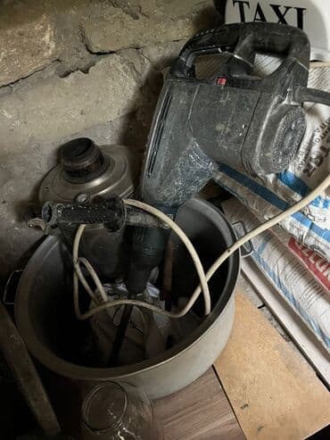 1500 azn Bosch Firması Pereferatir 12-kiloluq Beton qarışdırma və lalafo.az -da 1500 azn Bosch Firması Pereferatir 12-kiloluq Beton qarışdırma və