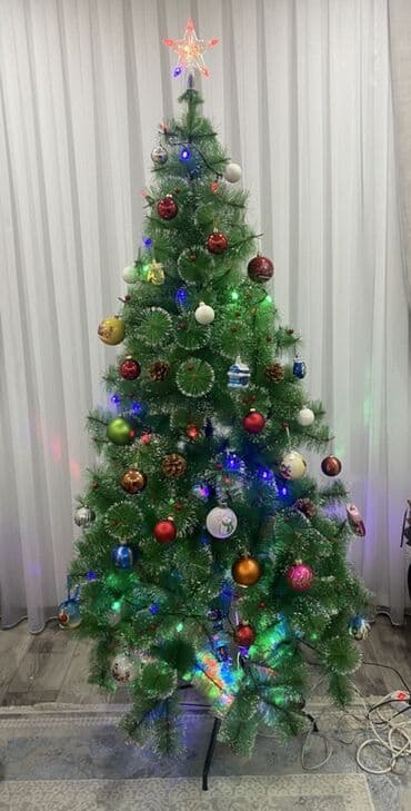 Yeni il ağacı – bəzədilmiş komplekt - Yaşıl, sıx budaqlı süni şam lalafo.az -da Yeni il ağacı – bəzədilmiş komplekt - Yaşıl, sıx budaqlı süni şam