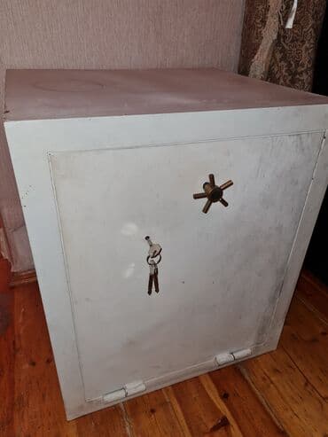 Seyf satılır. Möhkəm yanğına davamlı şifrəsiz açarlı seyfdir lalafo.az -da Seyf satılır. Möhkəm yanğına davamlı şifrəsiz açarlı seyfdir