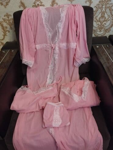 Gecəliklər lalafo.az -da Gecəliklər