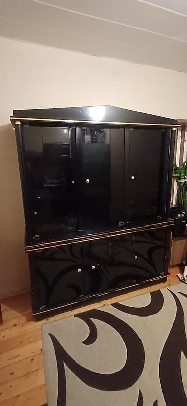 Qara vitrinli bufet dolabı - Klassik üslubda ikiqat modul: yuxarı lalafo.az -da — 3 Qara vitrinli bufet dolabı - Klassik üslubda ikiqat modul: yuxarı — 3