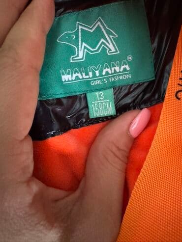 Kurtka, Qız üçün, 12 - 14 yaş lalafo.az -da Kurtka, Qız üçün, 12 - 14 yaş