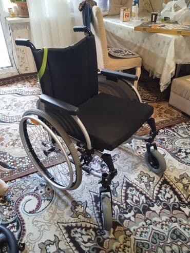 Elil kaleskasi tam yenidir 200 azn lalafo.az -da Elil kaleskasi tam yenidir 200 azn