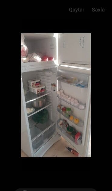 İşlənmiş 2 qapılı Indesit Soyuducu Satılır, rəng - Ağ, Dolab içi lalafo.az -da İşlənmiş 2 qapılı Indesit Soyuducu Satılır, rəng - Ağ, Dolab içi