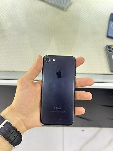 IPhone 7, 64 GB, Qara, Barmaq izi lalafo.az -da IPhone 7, 64 GB, Qara, Barmaq izi