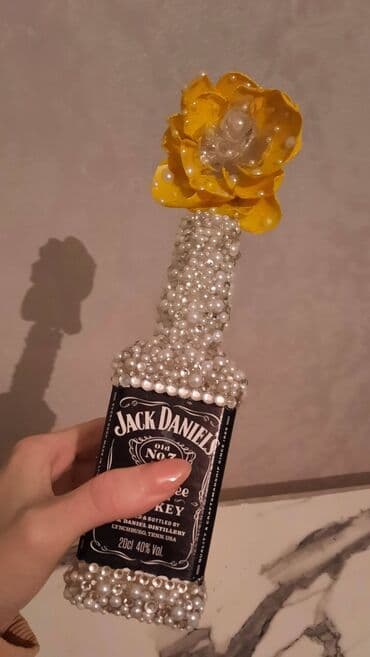 Bu dizayn sıradan olmağı qəbul etməyənlər üçündü. Parlaq kompozisiya lalafo.az -da Bu dizayn sıradan olmağı qəbul etməyənlər üçündü. Parlaq kompozisiya