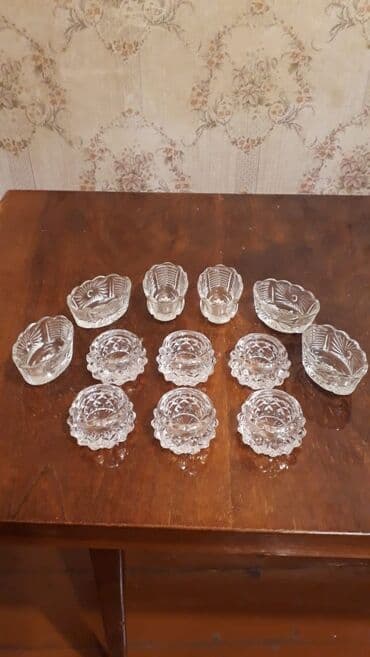 Klassik şüşə qablar dəsti - Material: şəffaf, qalın şüşə (kristal lalafo.az -da Klassik şüşə qablar dəsti - Material: şəffaf, qalın şüşə (kristal