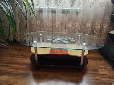 Jurnal masası, İşlənmiş, Oval masa lalafo.az -da Jurnal masası, İşlənmiş, Oval masa