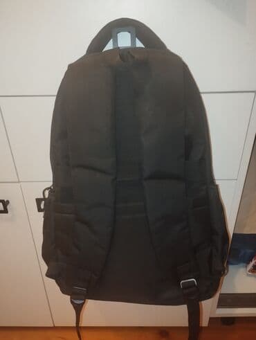 Qara Çanta Heç bir yeri cırıq deyil, fermuar və tutacaqları sağlamdır lalafo.az -da Qara Çanta Heç bir yeri cırıq deyil, fermuar və tutacaqları sağlamdır