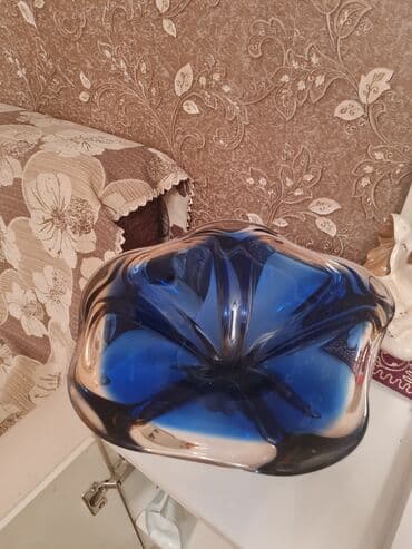 Antikvar meduza 50 man qedimidir. 50 ilden cox yashi var. cox lalafo.az -da Antikvar meduza 50 man qedimidir. 50 ilden cox yashi var. cox