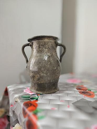 L: Mis sərnic (iki qulplu qədim su qabı) torpaq altindan tapilib lalafo.az -da L: Mis sərnic (iki qulplu qədim su qabı) torpaq altindan tapilib