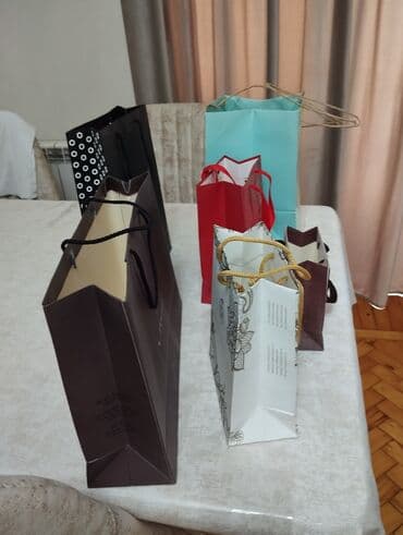 Kutu sumkaları 6 edər hamsı bir yerdə 5 azn lalafo.az -da Kutu sumkaları 6 edər hamsı bir yerdə 5 azn