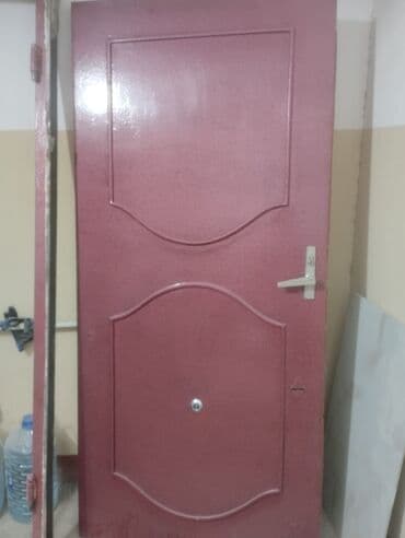 Mənzil üçün İşlənmiş Giriş qapısı Petlə ilə, Zəmanətsiz, Ünvandan götürmə lalafo.az -da Mənzil üçün İşlənmiş Giriş qapısı Petlə ilə, Zəmanətsiz, Ünvandan götürmə