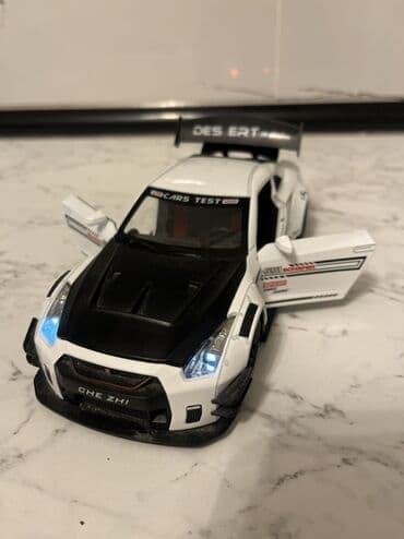 Uşaq oyuncağı – metal die-cast model qapılar açılır yeni dir lalafo.az -da Uşaq oyuncağı – metal die-cast model qapılar açılır yeni dir