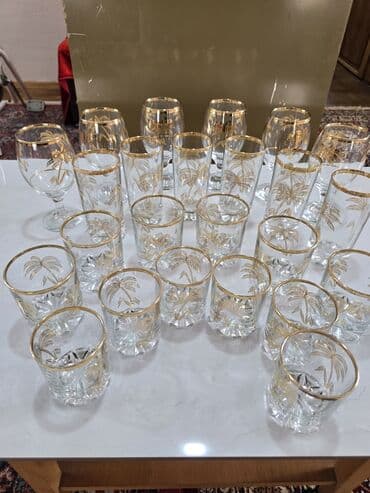 Qədəhlər, rəng - Qızılı lalafo.az -da Qədəhlər, rəng - Qızılı