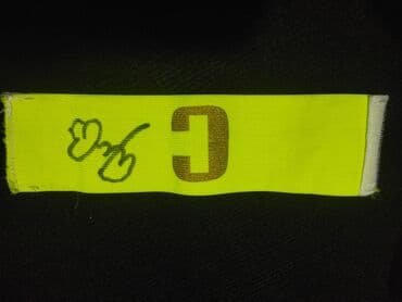 Дверные ручки: Mesut Ozil imzali kapitanliq bandı at lalafo.az — 1 Дверные ручки: Mesut Ozil imzali kapitanliq bandı — 1