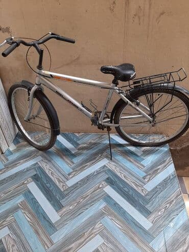 İşlənmiş Fat Bike 28", sürətlərin sayı: 27, Ünvandan götürmə lalafo.az -da İşlənmiş Fat Bike 28", sürətlərin sayı: 27, Ünvandan götürmə