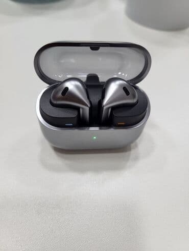📱 Galaxy Buds 3 (Silver) – Yeni, işlənməyib! Telefonla birlikdə lalafo.az -da 📱 Galaxy Buds 3 (Silver) – Yeni, işlənməyib! Telefonla birlikdə