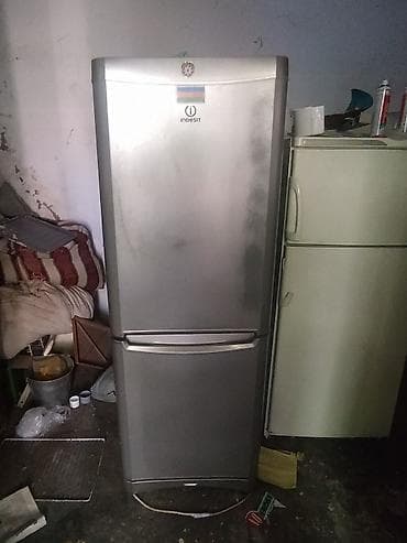 Indesit soyuducu - Rəng: metalik boz - Üst kamera: soyuducu bölmə lalafo.az -da Indesit soyuducu - Rəng: metalik boz - Üst kamera: soyuducu bölmə