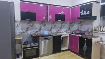 *300azn* Mətbəx mebeli.Olcu 4metrdi.Uzerinde qaz,moyka verilir.Unvan lalafo.az -da *300azn* Mətbəx mebeli.Olcu 4metrdi.Uzerinde qaz,moyka verilir.Unvan