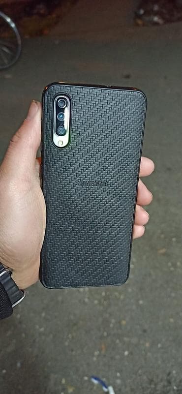 Samsung Galaxy A50, 64 GB, rəng - Ağ, Düyməli lalafo.az -da — 6 Samsung Galaxy A50, 64 GB, rəng - Ağ, Düyməli — 6