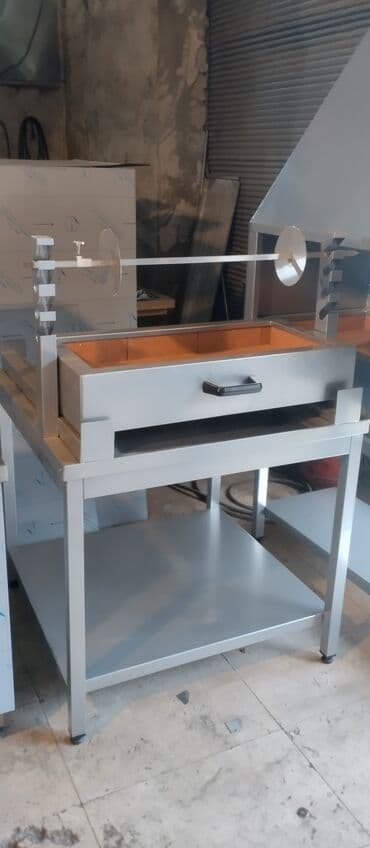 Paslanmayan poladdan peşəkar şiş çevirən/şiş kabab manqalı - Korpus lalafo.az -da Paslanmayan poladdan peşəkar şiş çevirən/şiş kabab manqalı - Korpus