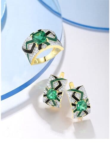 Dəstə daxildir: Üzük, Sırğa, Gümüş, 925 Əyar lalafo.az -da Dəstə daxildir: Üzük, Sırğa, Gümüş, 925 Əyar