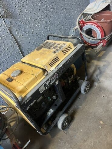 Tavan: Benzinlə işləyən portativ generatorlar Məhsul təsviri: - Güclü benzin lalafo.az -da — 2 Tavan: Benzinlə işləyən portativ generatorlar Məhsul təsviri: - Güclü benzin — 2