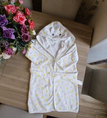 Uşaq xalatı – şirin kapüşonlu model - Material: yumşaq, suyu yaxşı lalafo.az -da Uşaq xalatı – şirin kapüşonlu model - Material: yumşaq, suyu yaxşı