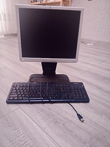 2 klaviyatura + 1 qiriq monitor Monitorun Sunurlari ustunde gelecek lalafo.az -da 2 klaviyatura + 1 qiriq monitor Monitorun Sunurlari ustunde gelecek