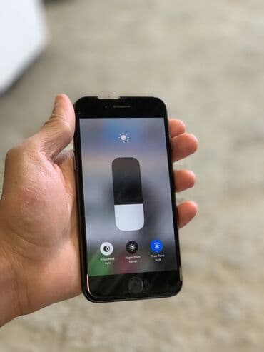 IPhone 8, 64 GB lalafo.az -da IPhone 8, 64 GB