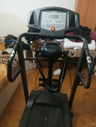 Qara rəngdə, Vigor 7705M markalı qaçış trenajoru. Üzərində idman lalafo.az -da — 7 Qara rəngdə, Vigor 7705M markalı qaçış trenajoru. Üzərində idman — 7