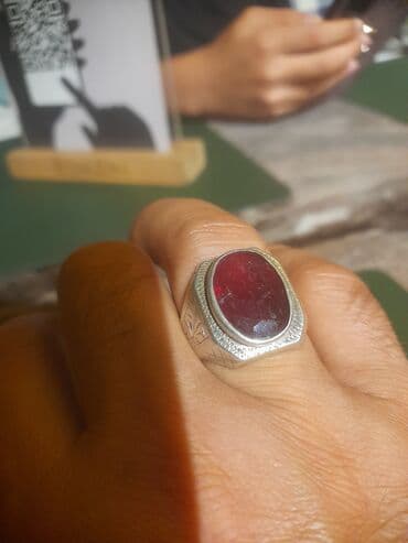 Üzük, Gümüş, Yaqut lalafo.az -da Üzük, Gümüş, Yaqut