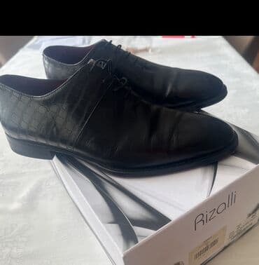 Rizalli kişi klassik ayaqqabısı - Rəng: qara - Üst material: dəri; lalafo.az -da Rizalli kişi klassik ayaqqabısı - Rəng: qara - Üst material: dəri;