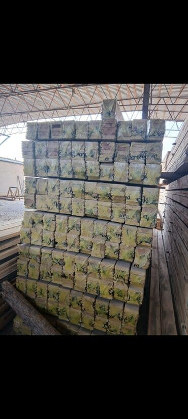 Yeni polluq taxta kv 14 manat 2000 kv var ünvan Bakı lalafo.az -da Yeni polluq taxta kv 14 manat 2000 kv var ünvan Bakı