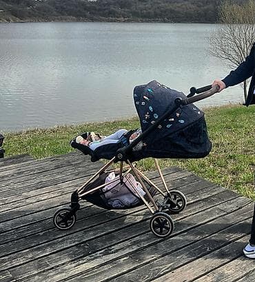 Cybex Mios limitli kolleksiya kalyaskasi 1300 azn ideall veziyyetdedir lalafo.az -da Cybex Mios limitli kolleksiya kalyaskasi 1300 azn ideall veziyyetdedir